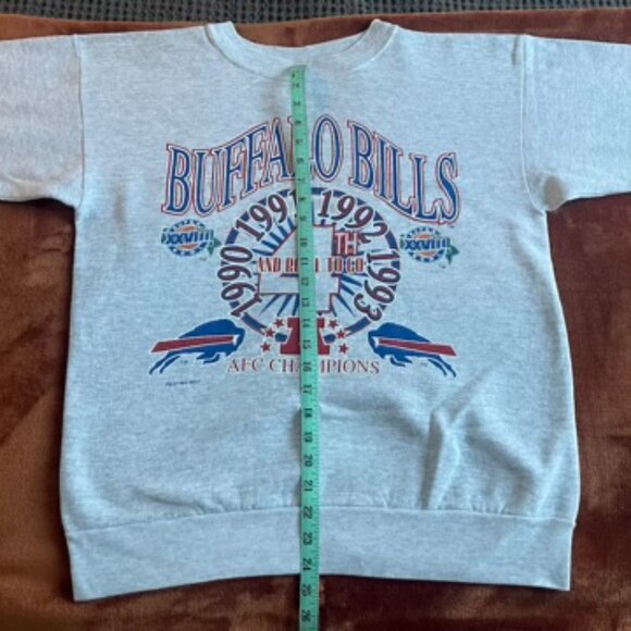 Buffalo Bills Vintage Crewneck Sweater - Picture 4 of 9